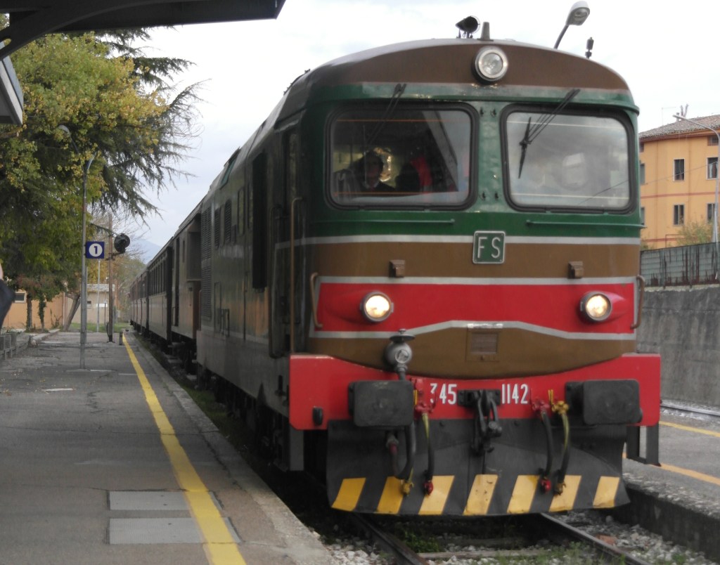 Un train nommé espoir : petite histoire de la ligne Avellino – Rocchetta Sant&rsquo;Antonio