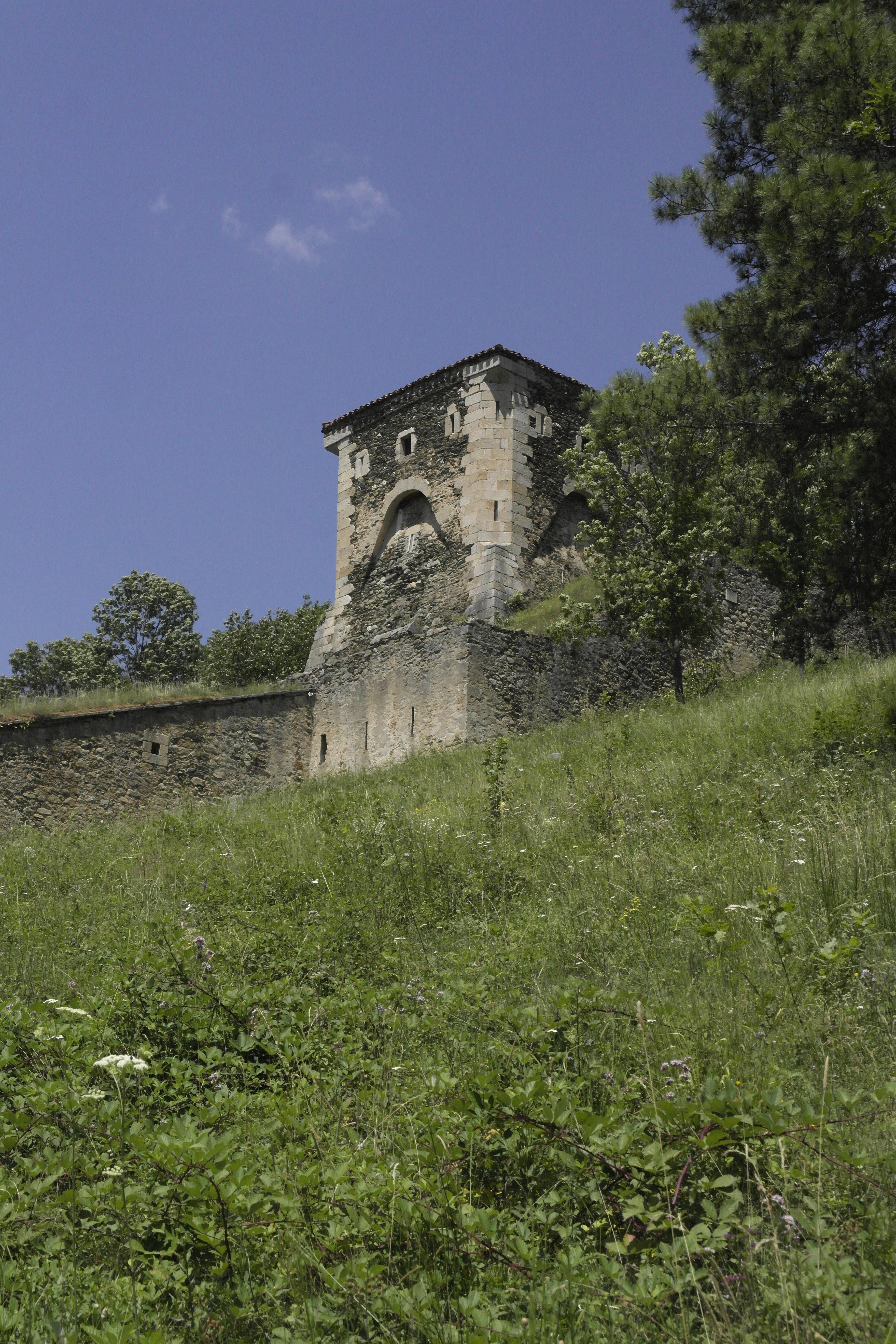 tour et passage couvert fort Lagarde