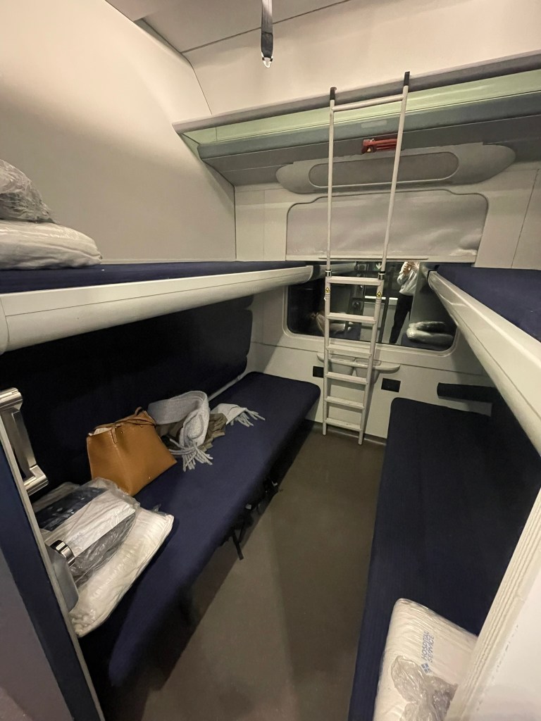 vue d'une couchette de train de nuit italien